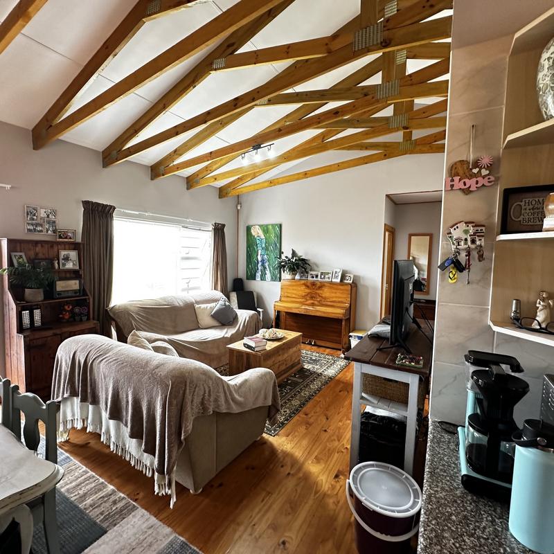 2 Bedroom Property for Sale in Reebok Western Cape